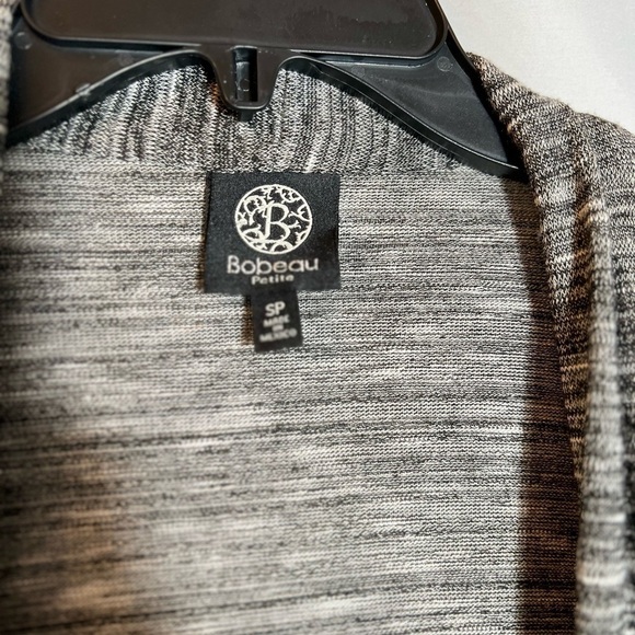 Bobeau Gray Striped Cardigan - Picture 3 of 3